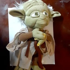 Disney store yoda plush toy 15 inches